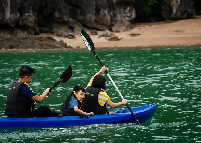 Sena Cruises - Wonder On Lan Ha Bay Hạ Long