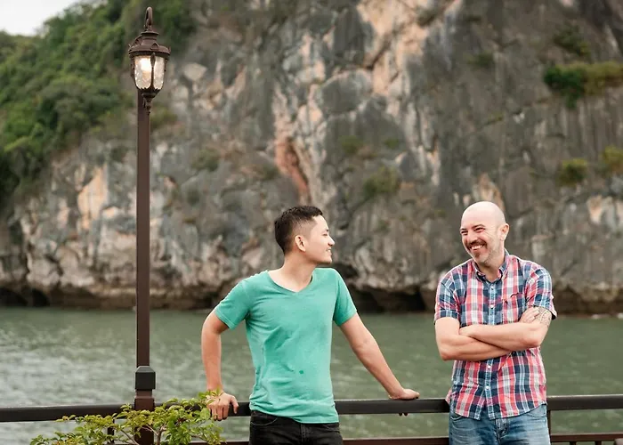 Sena Cruises - Wonder On Lan Ha Bay Hạ Long