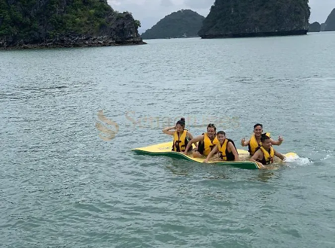Sena Cruises - Wonder On Lan Ha Bay 
