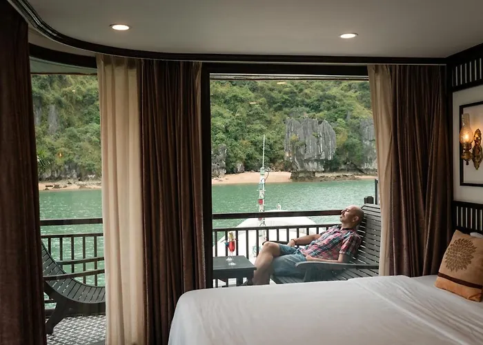  Sena Cruises - Wonder On Lan Ha Bay