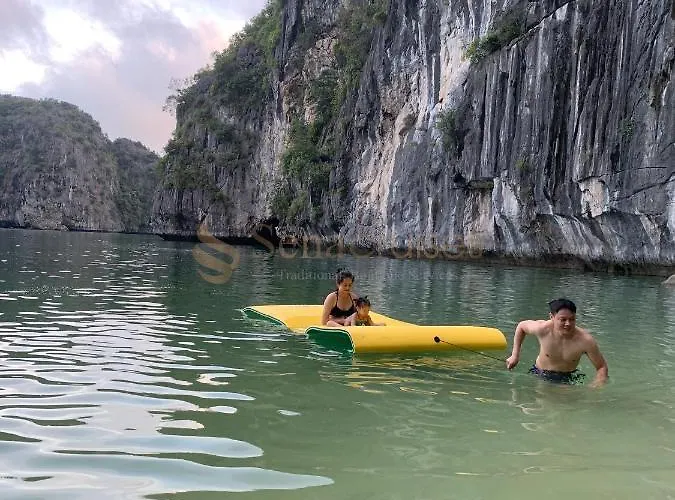  Sena Cruises - Wonder On Lan Ha Bay