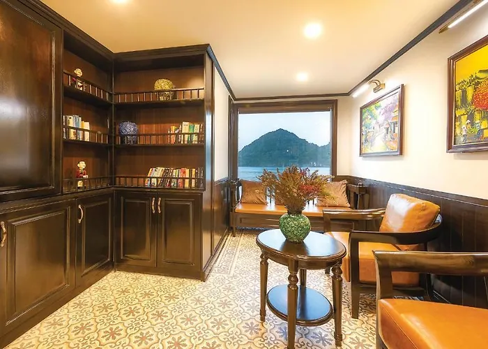 Sena Cruises - Wonder On Lan Ha Bay  5*